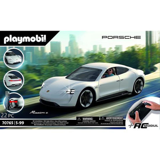 play70765-porsche-mission-e